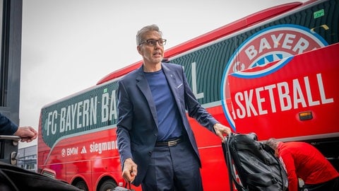 Bayern Coach Gordon Herbert wird zum Basketball-Pokalspiel gegen Trier möglicherweise ausfallen.