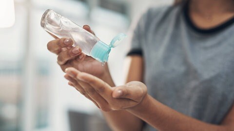 Desinfektionsmittel töten das Bornavirus zuverlässig ab. Das Virus ist sehr selten.