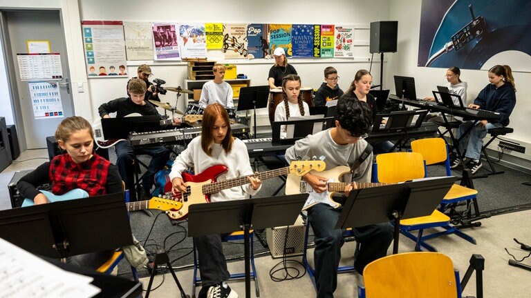 SWR Regiotour: SWR Big Band Workshop mit Schülerinnen und Schülern aus Schwäbisch Gmünd