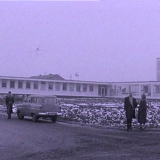 Das Gebäude des damaligen SWF in Kaiserslautern bei seiner Einweihung 1958