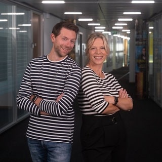 Corvin Tondera-Klein und Stefanie Anhalt: eines von vier Moderations-Duos der SWR1 Hitparade 2022