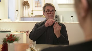 Die Gebärdensparche ist entscheidend für die Komminikation von gehörlosen Menschen in vielen Alltagssituiationen.