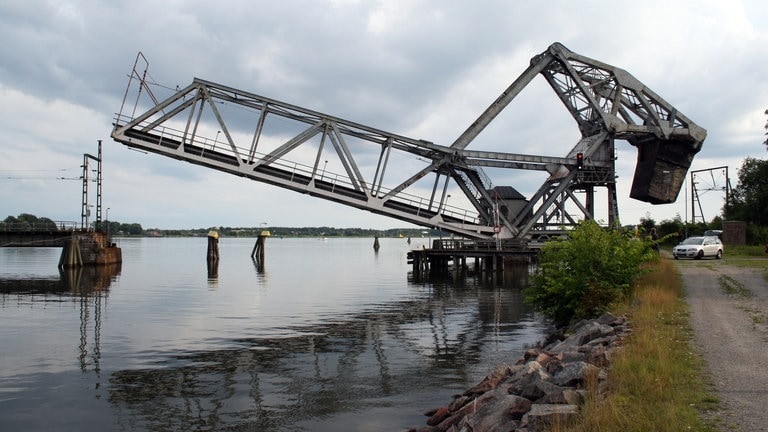 Klappbrücke bei Västamanor.