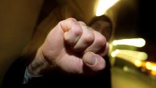 Gewalttat in Ludwigsburg: Nachdem am Wochenende ein unbeteiligter 18-Jähriger in Ludwigsburg lebensgefährlich verletzt wurde, wird nun wegen eines versuchten Tötungsdelikts ermittelt. (Symbolbild)