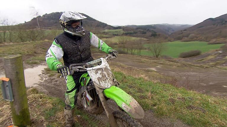 Ettringen - Egon Schäfer beim Motocross