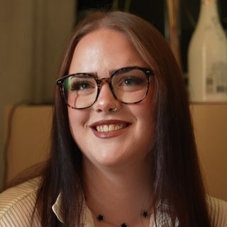 Carlotta arbeitet ehrenamtlich im Hospiz.