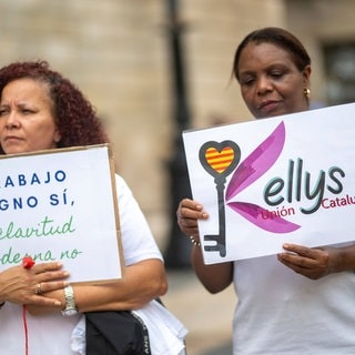 Die Kellys demonstrieren in Barcelona gegen die prekären Arbeitsverhältnisse von Hausangestellten