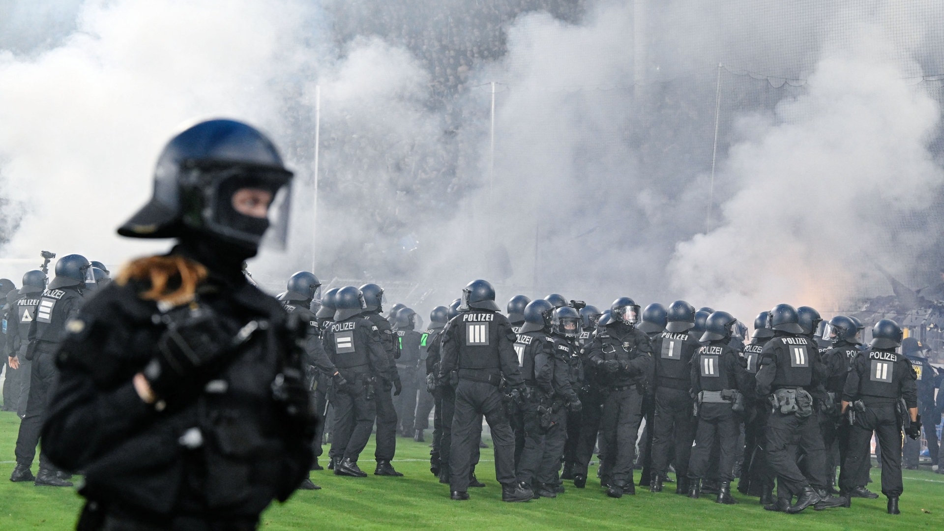 Nach Eskalation im Pokal: DFB mit Strafe gegen Waldhof Mannheim