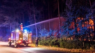 Wie rüsten sich die Feuerwehren gegen Waldbrände?