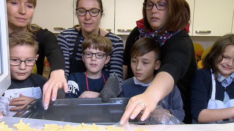 Plätzchen backen in der Hackenheimer Grundschule