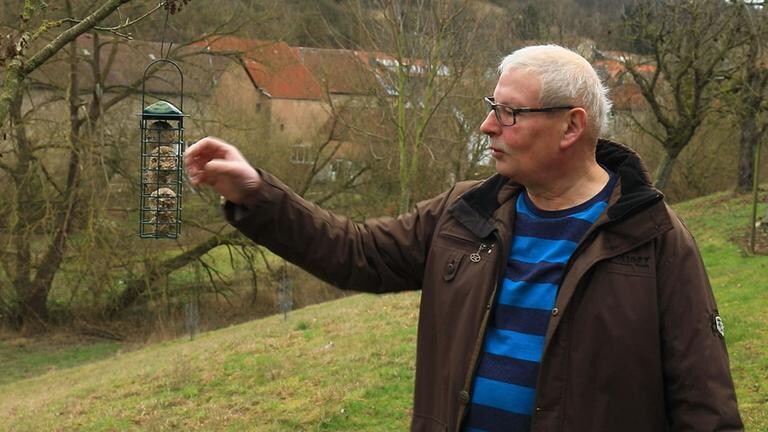 Callbach - Harry Griebel beobachtet Voegel