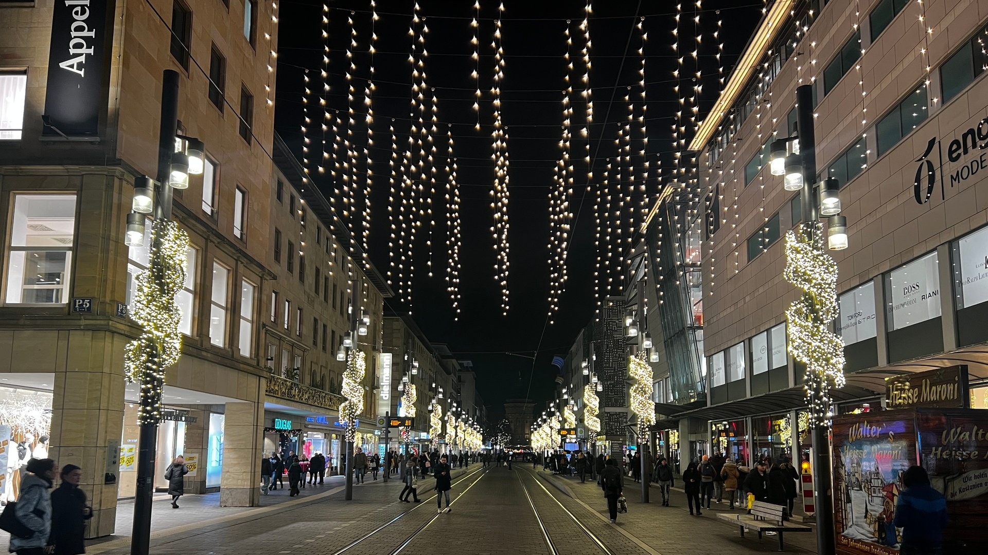 Kampagne sammelt bisher rund 60.000 Euro und sichert Weihnachtsbeleuchtung in der Mannheimer Innenstadt