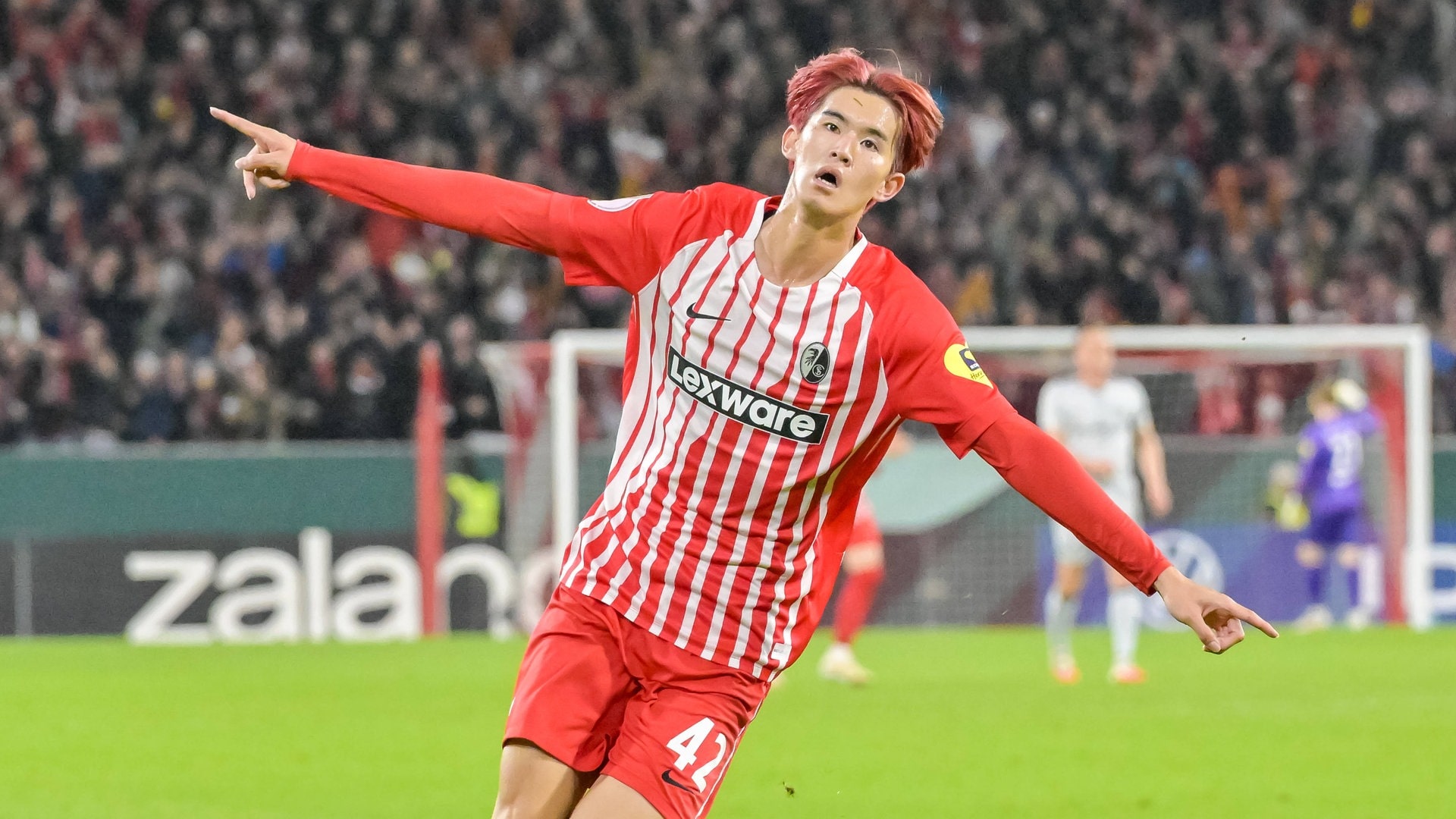 Joker mit "Special Moves": Keisuke Goto lässt Freiburger Arena erbeben