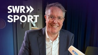 Ministerpräsident Alexander Schweitzer (SPD) zu Gast im SWR Sport Podcast "Nur der FCK"