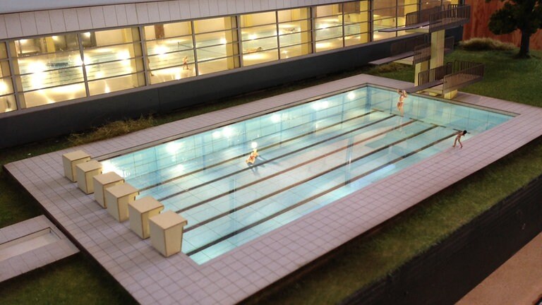 Stadt im Modell: Freibad und Hallenbad, Schwimmhalle Pinneberg
