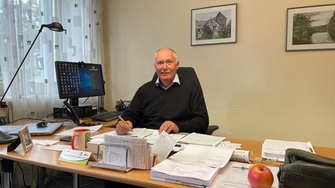 Bernhard Alscher in seiner Zeit als Bürgermeister der Verbandsgemeinde Birkenfeld.