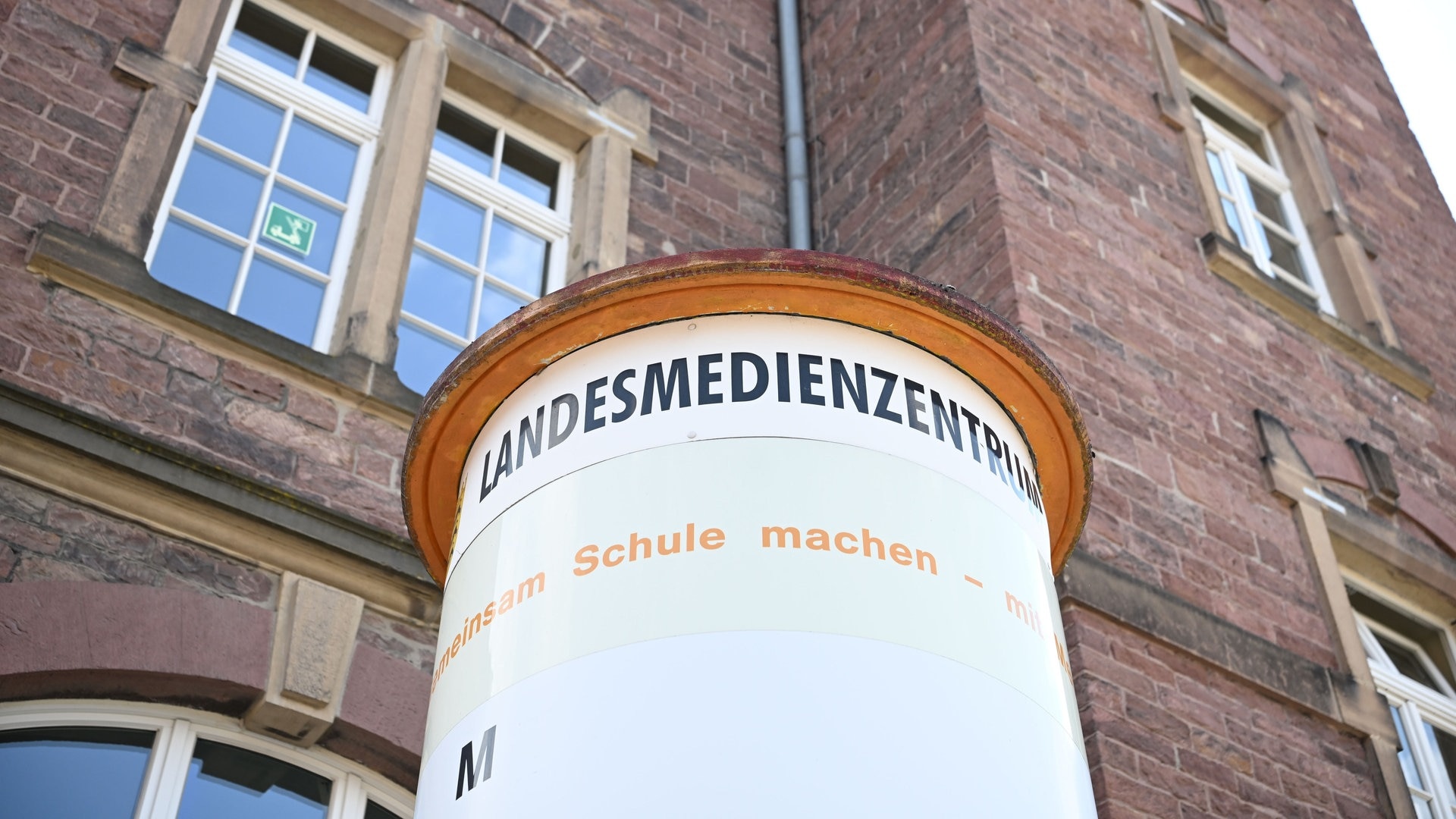 Nach Skandal um Steuerverschwendung: Bisheriger Direktor verlässt Landesmedienzentrum