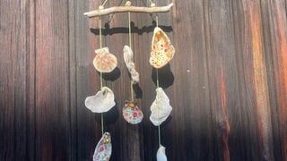 Windspiel aus Muscheln