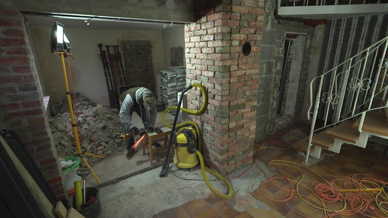 Hierzuland Wölmersen Haus-Renovierung