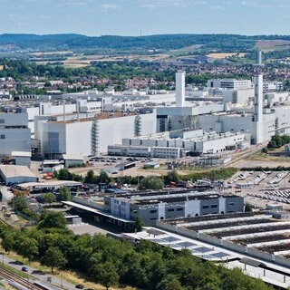 Blick auf das Werk des Autoherstellers Audi in Neckarsulm (Luftaufnahme mit einer Drohne).