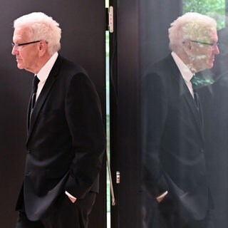 Winfried Kretschmann (Grüne) bei seiner letzten Landespressekonferenz. Seit Mai ist er nicht mehr Ministerpräsident.