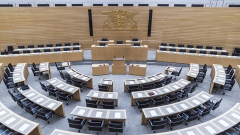 Der Plenarsaal im Landtag von BW: Im BW-Trend wurde die Beliebtheit der Parteien abgefragt