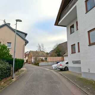 Die Weinbergstraße in Dorsheim