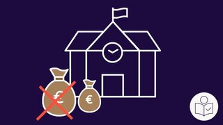 Eine Zeichung zum Thema Defizit in Kommunen: Im Hinter·grund ein Rathaus. Davor: Zwei Geld·säcke. Ein Geld·sack ist durchgestrichen. Die Zeichnung soll zeigen: Kommunen haben zu wenig Geld. Rechts das SWR Logo für Leichte Sprache.