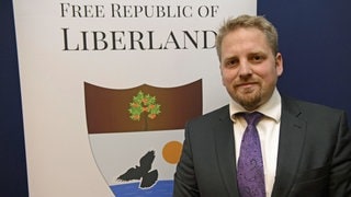 Vít Jedlička, Aktivist und "Staatspräsident" des Scheinstaates Freie Republik Liberland, bei einer Veranstaltung 2015.  "Liberland", eine Insel im serbisch-kroatischen Grenzgebiet, will ein steuerfreies Paradies für Krypto-Enthusiasten und Startups sein.