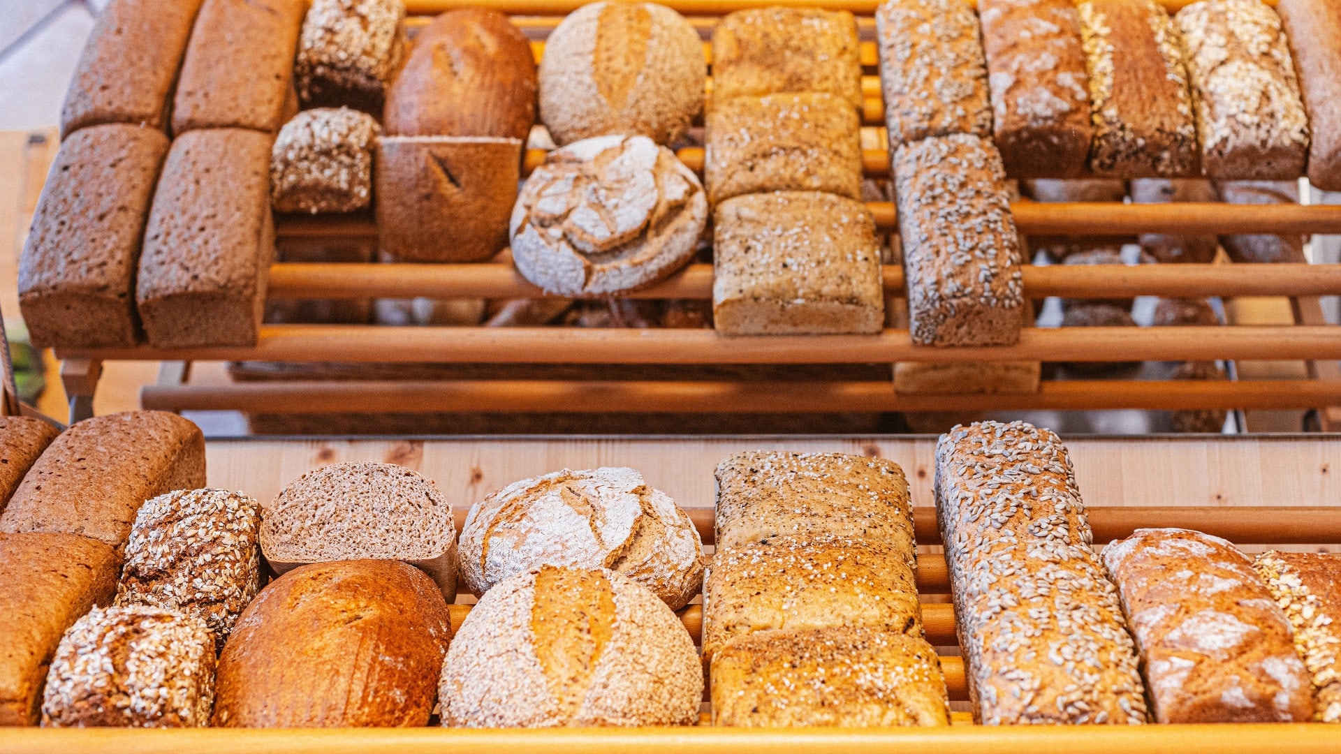 Bekömmliches Brot: Wonach entscheiden in Bäckerei oder Backshop
