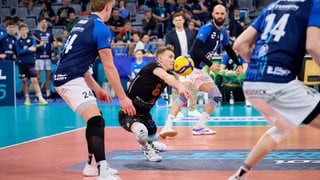 Ein Volleyballspieler des VfB Friedrichshafen