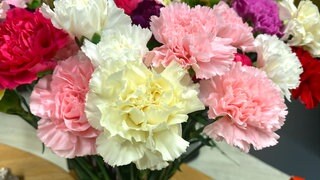 Üppiger Strauß mit Chrysanthemen