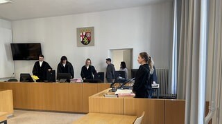 Das Gericht: Urteil im Prozess um Brandstiftung in Jugendhilfeeinrichtung in Badenheim 
