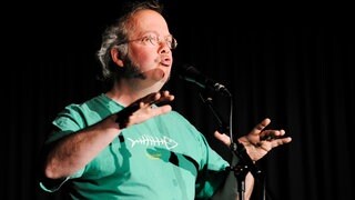 Der Wuppertaler Lautpoet Mitch Heinrich.