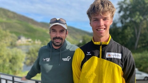 Aron Schäfer (rechts) und sein Trainer Gordon Hanso. Sie wollen auch in Zukunft zusammen arbeiten.