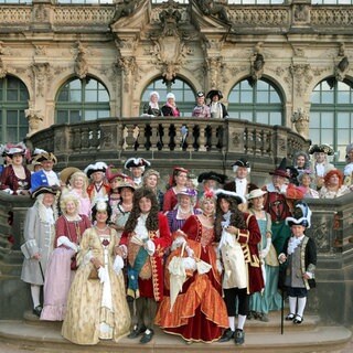 Dresden Feiererlichkeiten zu 300 Jahre Prachthochzeit im Dresdner Zwinger anno 1719 veranstaltet durch die DMG Dresden Marketing Gmb - anlesslich der Vermaehlung von Kaisertocher Maria Josepha von Oesterreich mit dem Sohn von August dem Starken.