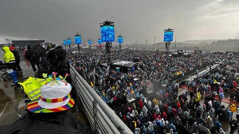 Starkregen bei Rock am Ring