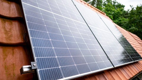 Solarpaneele auf dem Hausdach