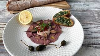 Capriolo Tonnato (Reh mit Thunfischsauce)
