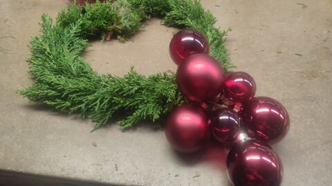 Weihnachtlicher Türschmuck