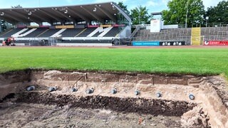 Entwarnung fürs Donaustadion: Bei der Bombensondierung ist nichts Gefährliches zutage getreten.