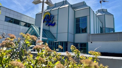 Höhere Eintrittspreise stehen auch beim Freizeitbad Azur in Ramstein-Miesenbach im Raum.