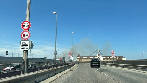 Rauch über Mannheim