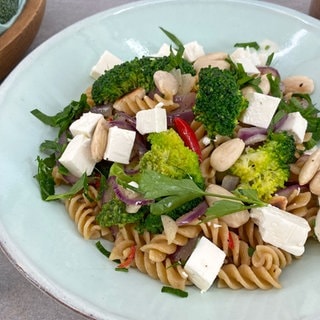 Brokkoli-Pasta mit Feta