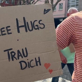 Free Hugs Schild