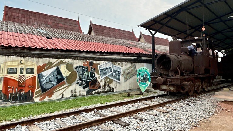 Der kleine Bahnhof Ban Laem wird von der Gemeinde liebevoll gepflegt und zwar ehrenamtlich.