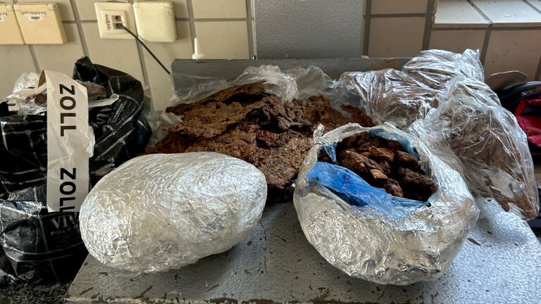 Halbgetrocknetes Rindfleisch eingepackt