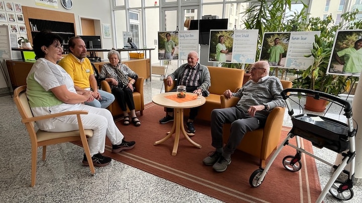 Am Seniorenzenztrum Sinzheim gibt es einen Badisch-Sprachkurs für ausländische Pflegekräfte.