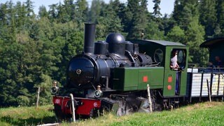 Es gibt an der Strecke unglaublich viele Photomotive für Eisenbahnfreunde....