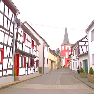 Die Kirchstraße in Bruchhausen